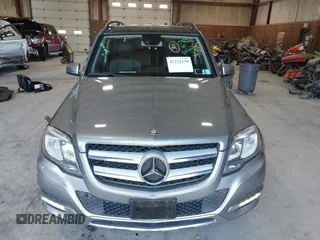 2015 Mercedes-Benz GLK 350 z VIN WDCGG8JB3FG440720, wystawiony jako IAAI lot #42221150 z przebiegiem 31 217 mil mil oraz . Historia ofert i sprzedaży dostępna na DreamBid. Obrazek 12.