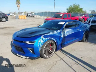 2018 Chevrolet Camaro 1SS with VIN 1G1FE1R78J0131642, listed as a IAAI auction lot 41970560 with 34,140 mi miles and . Bid and sale history available at DreamBid. Image 20.