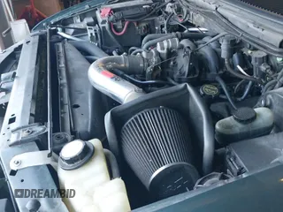 2002 Ford F-150 XL с VIN 2FTRF17292CA95835, выставлен на аукционе IAAI как лот 41538182 с пробегом 180 825 миль миль и . История ставок и продаж доступна на DreamBid. Изображение 18.