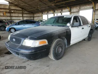 2005 Ford Police Interceptor with VIN 2FAFP71W85X121486, listed as a Copart auction lot 52652485 with 226,020 mi miles and Clean title. Bid and sale history available at DreamBid. Image 1.
