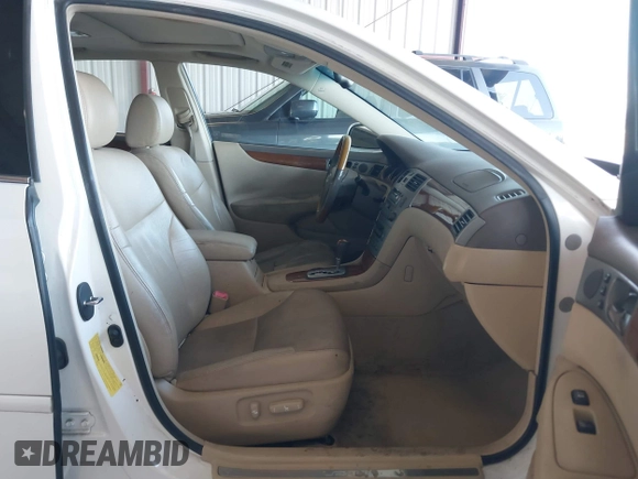 2005 Lexus ES 350 with VIN JTHBA30GX55100717, listed as a IAAI auction lot 42655382 with 303,240 mi miles and . Bid and sale history available at DreamBid. Image 5.