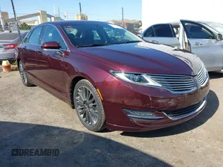 2013 Lincoln MKZ Hybrid z VIN 3LN6L2LU1DR805874, wystawiony jako IAAI lot #42550301 z przebiegiem 79 379 mil mil oraz . Historia ofert i sprzedaży dostępna na DreamBid. Obrazek 1.