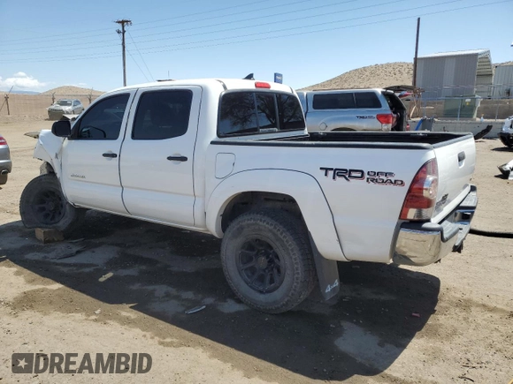 2015 Toyota Tacoma with VIN 3TMLU4EN2FM172761, listed as a Copart auction lot 55286045 with 174,168 mi miles and Salvage title. Bid and sale history available at DreamBid. Image 2.