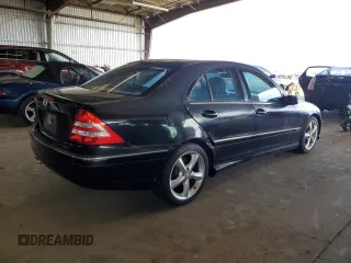 2006 Mercedes-Benz C 230 Sport z VIN WDBRF52H76A839649, wystawiony jako Copart lot #60904365 z przebiegiem 130 111 mil mil oraz Szkoda całkowita • Salvage title. Historia ofert i sprzedaży dostępna na DreamBid. Obrazek 3.