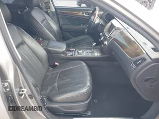 2011 Hyundai Equus Signature with VIN KMHGH4JF7BU040004, listed as a IAAI auction lot 41729796 with 129,950 mi miles and . Bid and sale history available at DreamBid. Image 5.