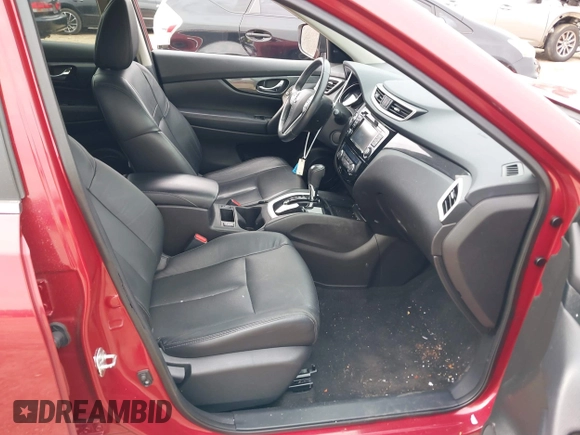 2015 Nissan Rogue SL z VIN 5N1AT2MV4FC811459, wystawiony jako IAAI lot #42061750 z przebiegiem 79 592 mil mil oraz . Historia ofert i sprzedaży dostępna na DreamBid. Obrazek 5.