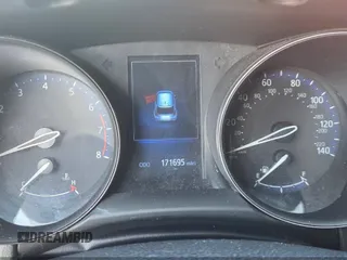 2018 Toyota C-HR XLE z VIN NMTKHMBX7JR014509, wystawiony jako IAAI lot #42375870 z przebiegiem 171 695 mil mil oraz . Historia ofert i sprzedaży dostępna na DreamBid. Obrazek 7.