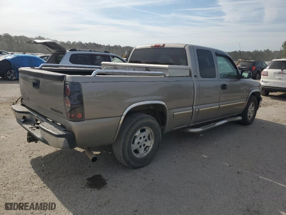 2002 Chevrolet Silverado 1500 LT with VIN 2GCEC19T521120397, listed as a Copart auction lot 49968895 with 249,152 mi miles and Salvage Title. Bid and sale history available at carsss.com. Image 3.