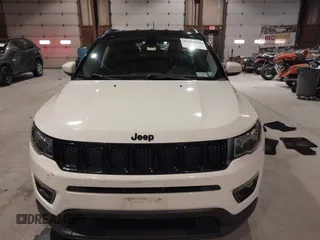 2018 Jeep Compass Latitude with VIN 3C4NJDBB6JT453973, listed as a IAAI auction lot 41153555 with 105,210 mi miles. Bid and sale history available at carsss.com. Image 12.