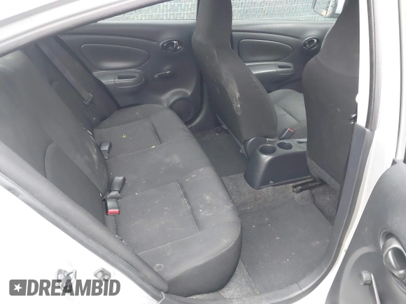 2016 Nissan Versa SV with VIN 3N1CN7AP7GL847603, listed as a IAAI auction lot 41975461 with 161,156 mi miles. Bid and sale history available at carsss.com. Image 8.