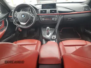 2013 BMW 3 Series 335i xDrive z VIN WBA3B9G57DNR89935, wystawiony jako Copart lot #52589845 z przebiegiem 198 094 mil mil oraz Szkoda całkowita • Salvage title. Historia ofert i sprzedaży dostępna na DreamBid. Obrazek 8.