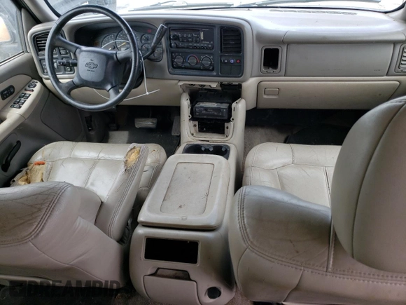 2000 Chevrolet Suburban LT with VIN 3GNFK16T8YG136323, listed as a Copart auction lot 68265064 with 452,126 mi miles and Clean Title. Bid and sale history available at carsss.com. Image 8.