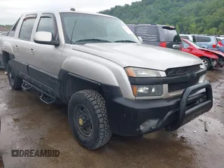 2004 Chevrolet Avalanche LS with VIN 3GNGK22G84G139607, listed as a IAAI auction lot 42595442 with 164,340 mi miles and . Bid and sale history available at DreamBid. Image 1.