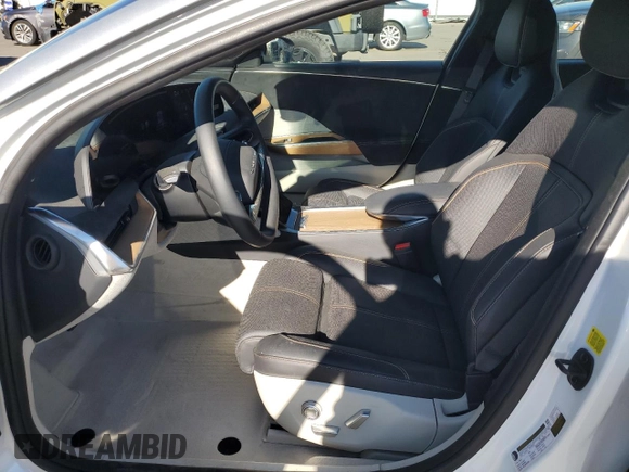 2023 Lucid Air Grand Touring z VIN 50EA1GBA1PA003280, wystawiony jako Copart lot #69447544 z przebiegiem 4282 mil mil oraz Szkody całkowita. Historia ofert i sprzedaży dostępna na DreamBid. Obrazek 7.