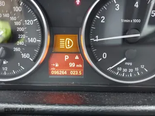 2015 BMW X1 xDrive28i with VIN WBAVL1C57FVY28856, listed as a IAAI auction lot 41695075 with 96,264 mi miles. Bid and sale history available at carsss.com. Image 7.