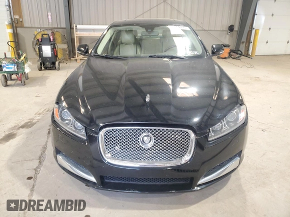 2013 Jaguar XF SC with VIN SAJWJ0EF9D8S92356, listed as a Copart auction lot 54209125 with 105,600 mi miles and Salvage Title. Bid and sale history available at DreamBid. Image 5.