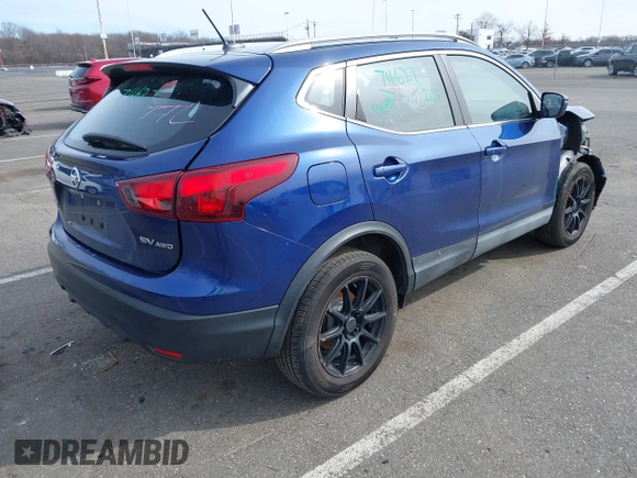 2017 Nissan Rogue SL z VIN JN1BJ1CR4HW106839, wystawiony jako IAAI lot #41620932 z przebiegiem 98 379 mil mil oraz . Historia ofert i sprzedaży dostępna na DreamBid. Obrazek 4.