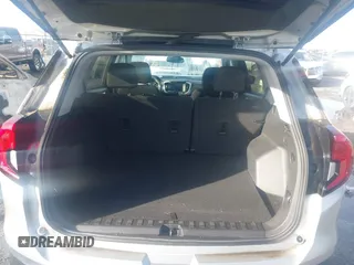 2022 GMC Terrain SLE z VIN 3GKALMEV0NL190467, wystawiony jako IAAI lot #41608547 z przebiegiem 54 926 mil mil oraz . Historia ofert i sprzedaży dostępna na DreamBid. Obrazek 8.