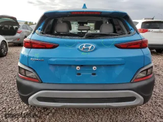 2022 Hyundai Kona SE with VIN KM8K22ABXNU808771, listed as a Copart auction lot 42257895 with 36,242 mi miles and Salvage Title. Bid and sale history available at carsss.com. Image 6.