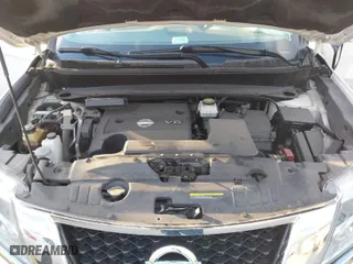 2014 Nissan Pathfinder Platinum with VIN 5N1AR2MM3EC647044, listed as a IAAI auction lot 41365471 with 135,767 mi miles. Bid and sale history available at carsss.com. Image 10.
