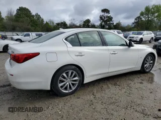 2015 Infiniti Q50 Premium with VIN JN1BV7AP0FM330725, listed as a Copart auction lot 51735085 with 189,480 mi miles and Clean Title. Bid and sale history available at carsss.com. Image 3.