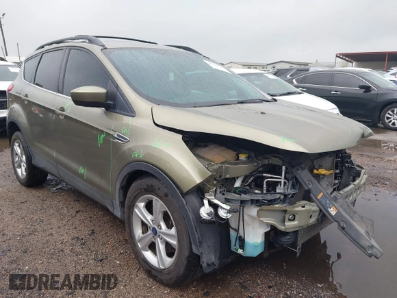 2013 Ford Escape SE с VIN 1FMCU9G9XDUD72871, выставлен на аукционе IAAI как лот 42194776 с пробегом 70 031 миль миль и . История ставок и продаж доступна на DreamBid. Изображение 1.