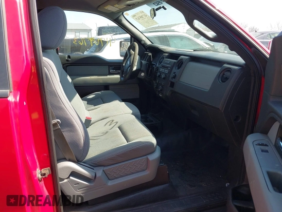 2014 Ford F-150 XL with VIN 1FTPF1CF4EKF18109, listed as a IAAI auction lot 41769763 with 228,098 mi miles and . Bid and sale history available at DreamBid. Image 5.