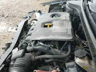 2017 Hyundai Elantra SE z VIN 5NPD84LF9HH022112, wystawiony jako IAAI lot #42243621 z przebiegiem 148 991 mil mil oraz . Historia ofert i sprzedaży dostępna na DreamBid. Obrazek 20.