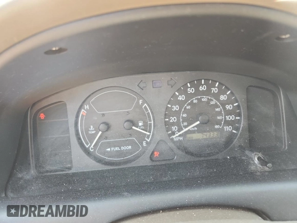 1999 Toyota Corolla VE z VIN 1NXBR12E3XZ172308, wystawiony jako Copart lot #65783485 z przebiegiem 74 333 mil mil oraz Nie do naprawy • Non repairable. Historia ofert i sprzedaży dostępna na DreamBid. Obrazek 9.