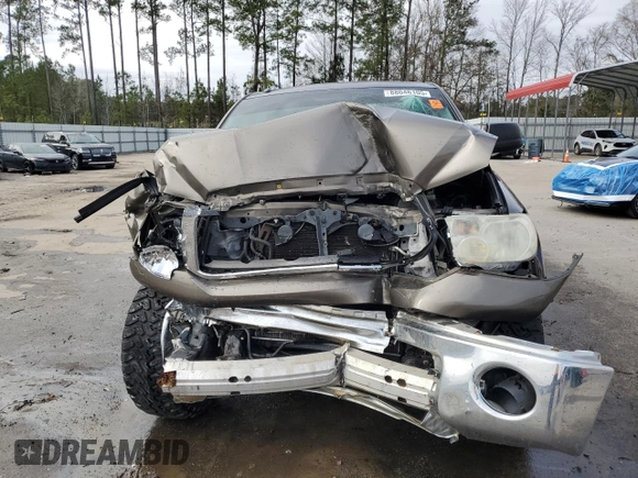 2011 Toyota Tundra z VIN 5TFEY5F1XBX100550, wystawiony jako Copart lot #88046105 z przebiegiem Nie podano mil oraz Szkoda całkowita • Salvage title. Historia ofert i sprzedaży dostępna na DreamBid. Obrazek 5.