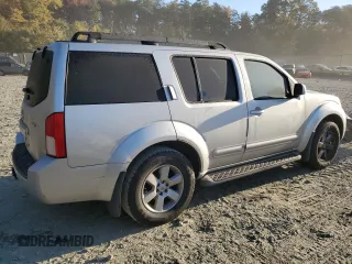 2009 Nissan Pathfinder S with VIN 5N1AR18B09C611868, listed as a Copart auction lot 77107604 with 249,181 mi miles and Clean Title. Bid and sale history available at carsss.com. Image 3.