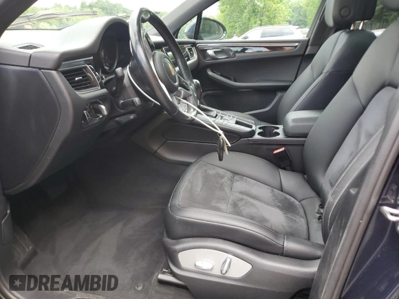 2018 Porsche Macan z VIN WP1AA2A51JLB22503, wystawiony jako Copart lot #61771205 z przebiegiem 64 460 mil mil oraz Szkoda całkowita • Salvage title. Historia ofert i sprzedaży dostępna na DreamBid. Obrazek 7.