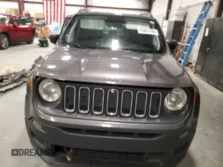 2018 Jeep Renegade Sport with VIN ZACCJAAB4JPH77082, listed as a Copart auction lot 45867195 with 174,305 mi miles and Salvage Title. Bid and sale history available at DreamBid. Image 5.
