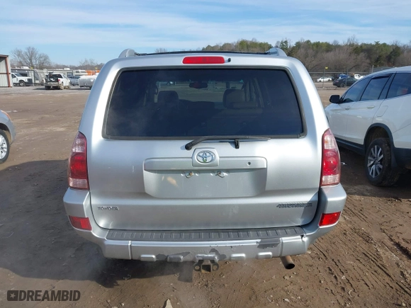 2004 Toyota 4Runner Limited with VIN JTEBU17R040024341, listed as a IAAI auction lot 41595284 with 316,162 mi miles. Bid and sale history available at carsss.com. Image 16.