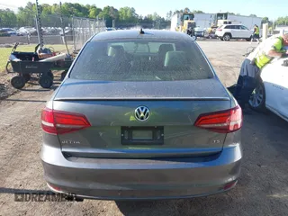 2016 Volkswagen Jetta Sport с VIN 3VWD17AJ3GM283304, выставлен на аукционе IAAI как лот 42005422 с пробегом 78 836 миль миль и . История ставок и продаж доступна на DreamBid. Изображение 16.
