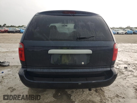 2005 Dodge Caravan SXT with VIN 1D4GP45R75B383992, listed as a Copart auction lot 64492435 with Not provided miles and Salvage title. Bid and sale history available at DreamBid. Image 6.