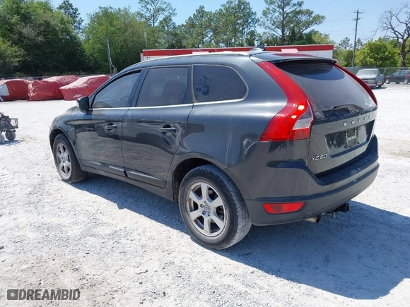2012 Volvo XC60 3.2L with VIN YV4952DL8C2290826, listed as a IAAI auction lot 42067621 with 217,562 mi miles. Bid and sale history available at carsss.com. Image 3.