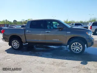 2008 Toyota Tundra LTD with VIN 5TBEV58128S481081, listed as a IAAI auction lot 41863039 with 291,949 mi miles. Bid and sale history available at carsss.com. Image 13.