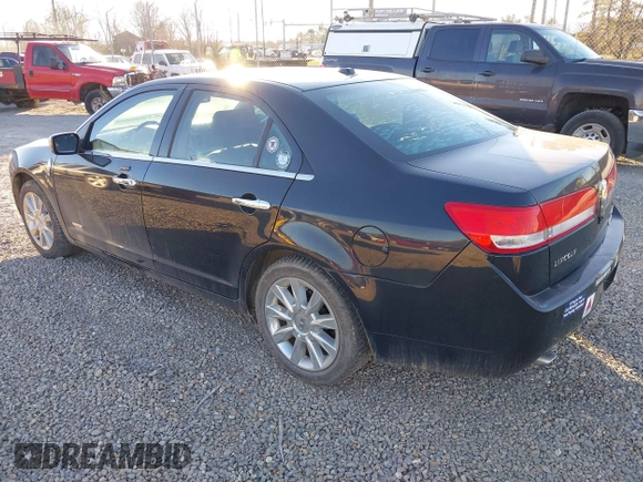 2012 Lincoln MKZ Hybrid with VIN 3LNDL2L33CR823466, listed as a IAAI auction lot 41040972 with 107,264 mi miles and . Bid and sale history available at carsss.com. Image 3.