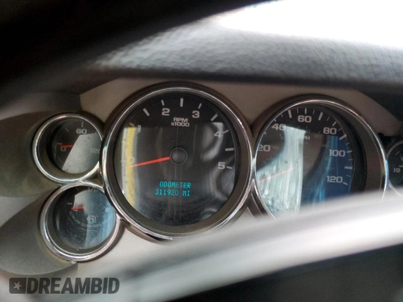 2008 Chevrolet Silverado 3500HD DRW LT w/1LT with VIN 1GCJC33658F159506, listed as a Copart auction lot 78414654 with 311,920 mi miles and Non Repairable. Bid and sale history available at carsss.com. Image 9.