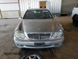 2003 Mercedes-Benz C 230/260/280/320 with VIN WDBRF64J23F352055, listed as a Copart auction lot 42154175 with 201,721 mi miles and Salvage Title. Bid and sale history available at DreamBid. Image 5.