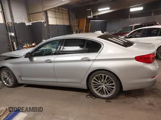 2018 BMW 5 Series 540i xDrive with VIN WBAJE7C53JWD52669, listed as a IAAI auction lot 41634800 with 89,829 mi miles and . Bid and sale history available at DreamBid. Image 14.