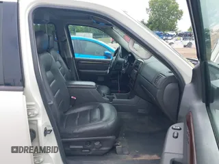 2003 Ford Explorer with VIN 1FMDU85W93ZB10610, listed as a IAAI auction lot 42506032 with 247,444 mi miles and . Bid and sale history available at DreamBid. Image 5.