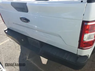 2018 Ford F-150 XL with VIN 1FTMF1E54JKF17804, listed as a IAAI auction lot 42408921 with 105,189 mi miles and . Bid and sale history available at DreamBid. Image 1.