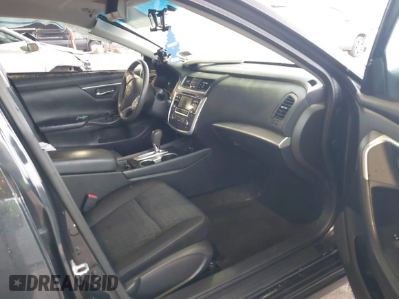 2016 Nissan Altima 2.5 S with VIN 1N4AL3AP2GN359622, listed as a IAAI auction lot 41840253 with 80,815 mi miles. Bid and sale history available at carsss.com. Image 5.