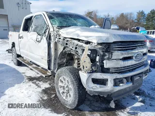 2018 Ford Super Duty F-250 SRW XL with VIN 1FT7W2BTXJEB09361, listed as a IAAI auction lot 41448071 with 73,658 mi miles. Bid and sale history available at carsss.com. Image 6.