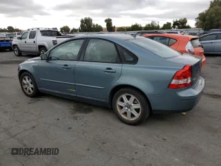 2005 Volvo S40 with VIN YV1MS682552054517, listed as a Copart auction lot 72760444 with 115,527 mi miles and Salvage Title. Bid and sale history available at carsss.com. Image 2.