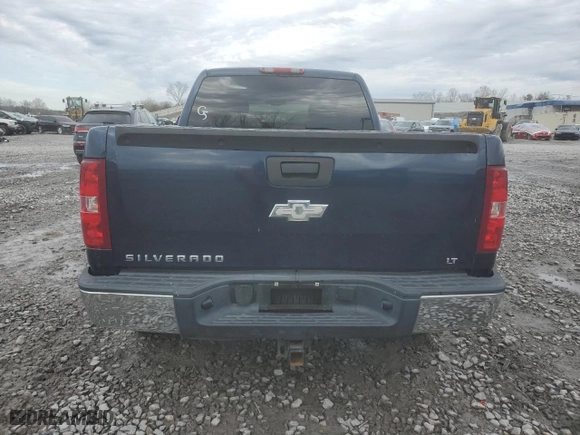 2007 Chevrolet Silverado 1500 Work Truck with VIN 2GCEC19C471711246, listed as a Copart auction lot 43143695 with 302,328 mi miles and Salvage Title. Bid and sale history available at carsss.com. Image 6.
