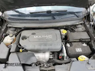 2017 Jeep Cherokee Latitude с VIN 1C4PJMCB9HW615722, выставлен на аукционе Copart как лот 53698105 с пробегом 95 958 миль миль и Списание • Salvage title. История ставок и продаж доступна на DreamBid. Изображение 12.