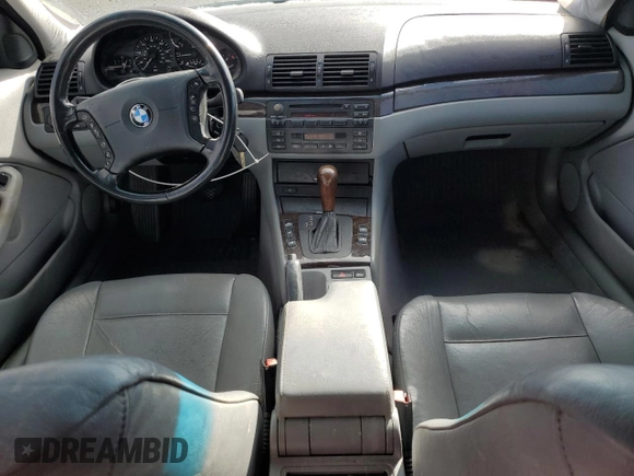 2002 BMW 3 Series 325i with VIN WBAEV33422KL66683, listed as a Copart auction lot 49004425 with 241,841 mi miles and Salvage Title. Bid and sale history available at carsss.com. Image 8.